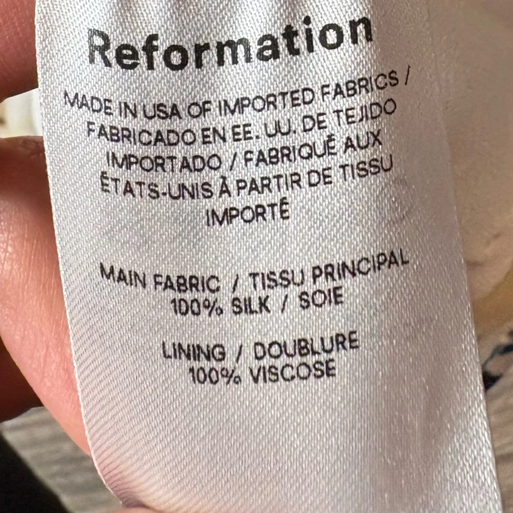 Reformation Joana silk dress in Livia - medium nwt - Picture 4 of 4